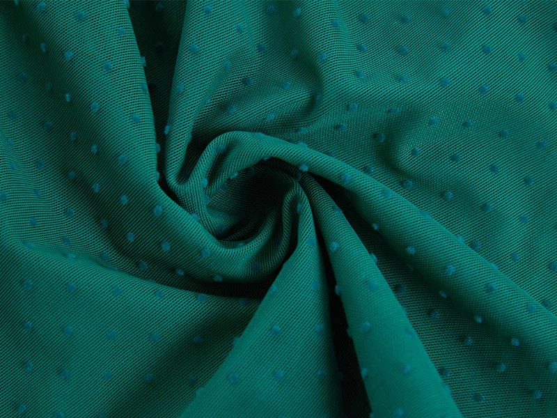 3 3